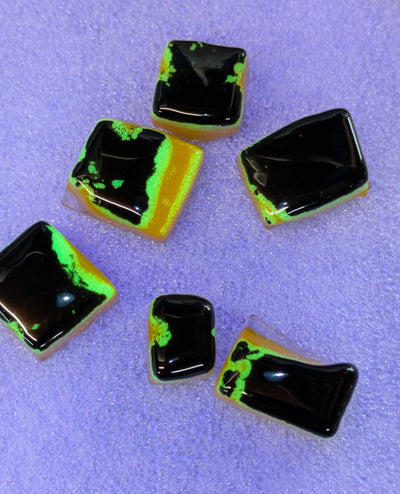 Venom Glow Glass Batik Tile COE090