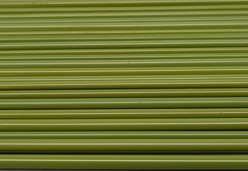 Summer Meadow Opaque Reichenbach 096 Rod RW771