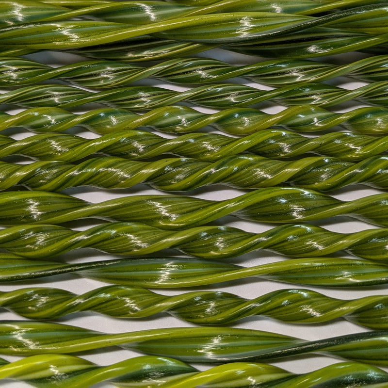 Green Flat Twisted Glass Cane COE090