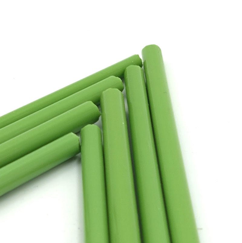 Green Opaque Lauscha Glass Rod SNO360