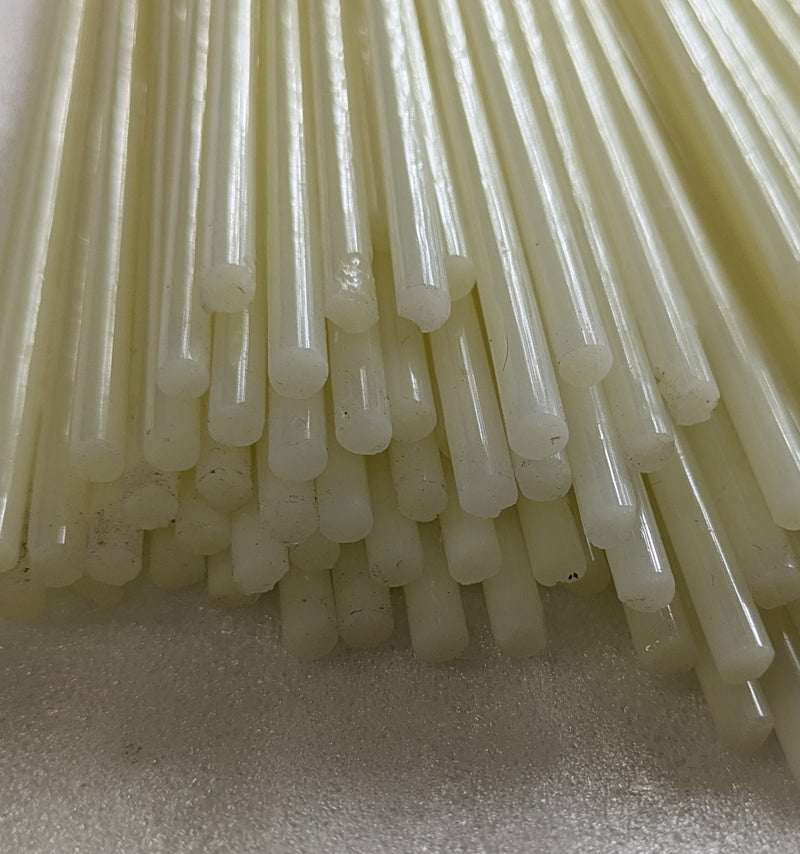 Ivory Alabaster Effetre Rod 320