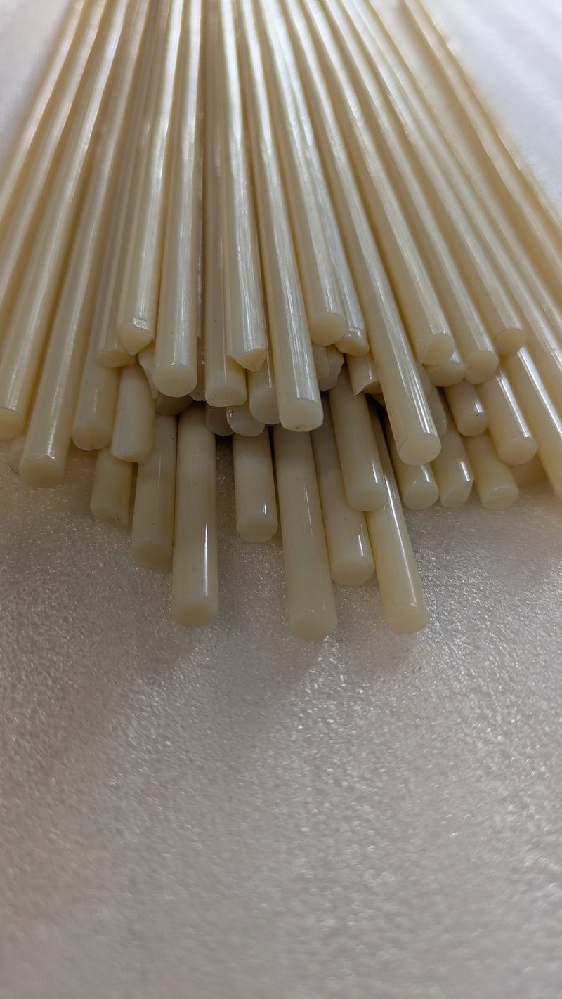 Ivory Alabaster Effetre Rod 320