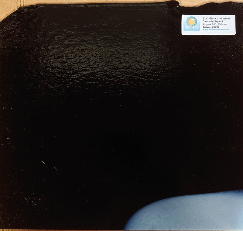 Black and White Cascade Bullseye Sheet 2213 3MM