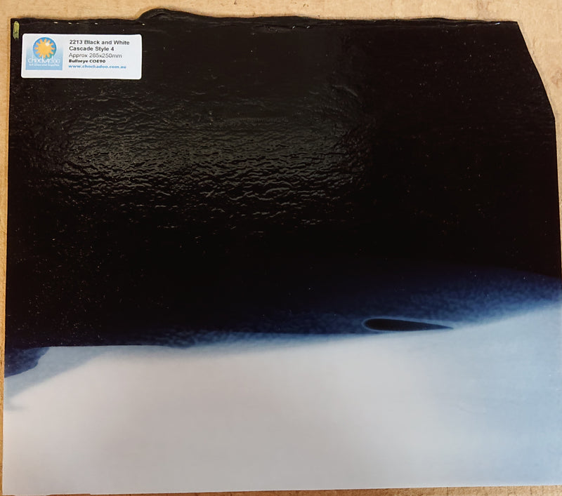 Black and White Cascade Bullseye Sheet 2213 3MM