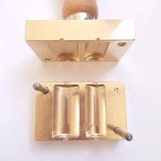 Dual Bead Squeeze Press - chockadoo