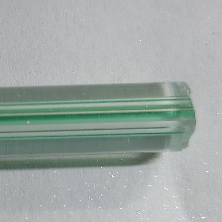 Green and White Millifiori Cane Lauscha Rod SNT110