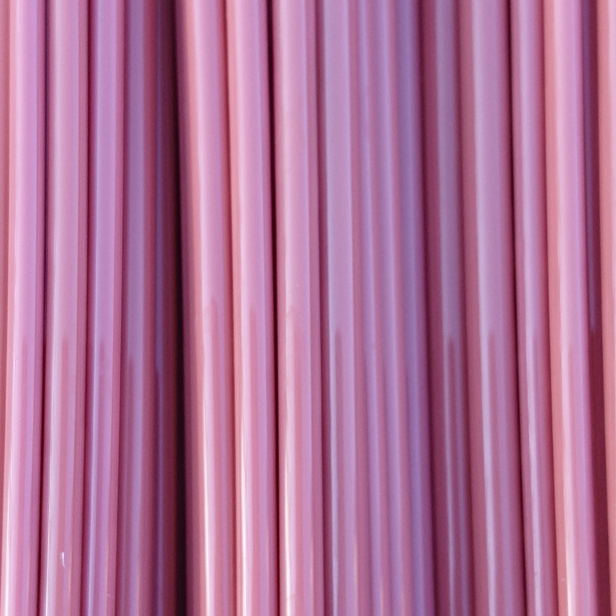 Flamingo Opaque Reichenbach 096 Rod RW063 — chockadoo