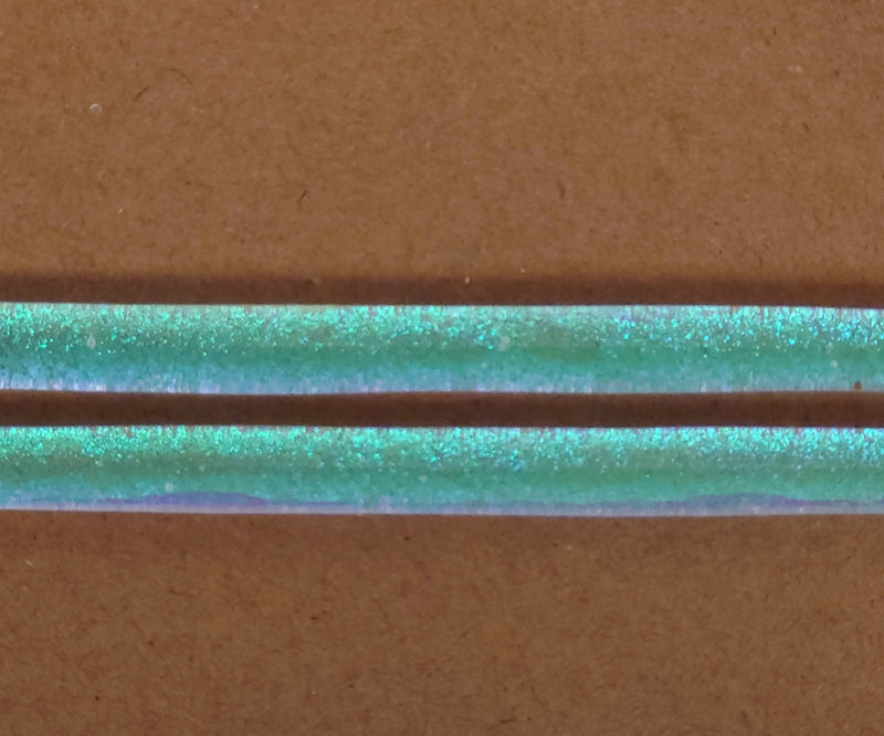 Pink/Teal Dichroic on Clear Effetre COE104