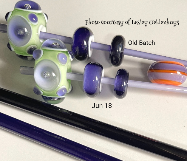 Ink Blue Transparent Effetre Rod 058