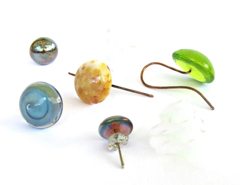 Studs and pins Graphite Paddle